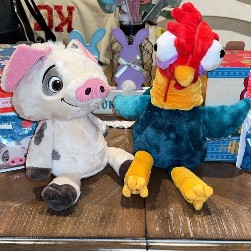 Hei-Hei and Pua Scentsy Buddies.
